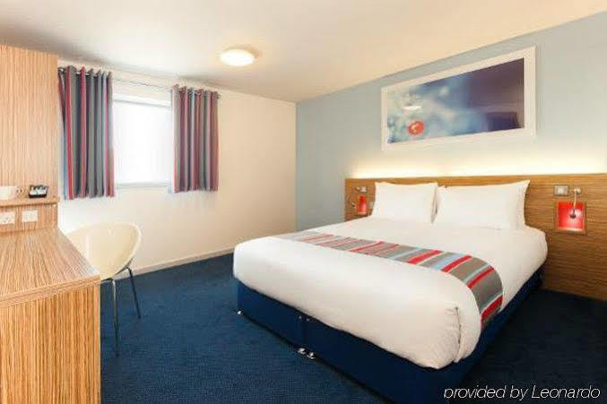 Travelodge Bristol Central Anchor Road Dış mekan fotoğraf