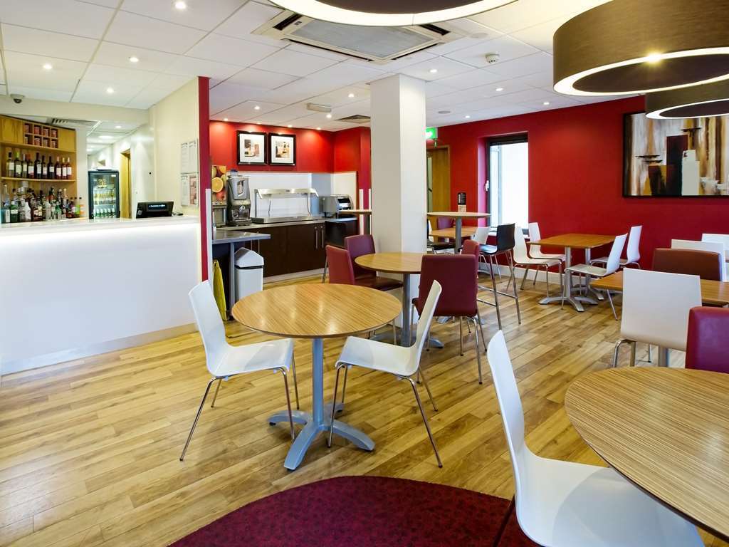 Travelodge Bristol Central Anchor Road Restoran fotoğraf